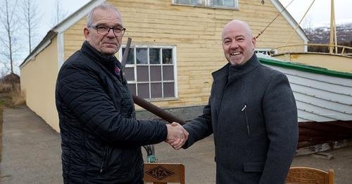 Samið um smíði líkans af Húna ll.