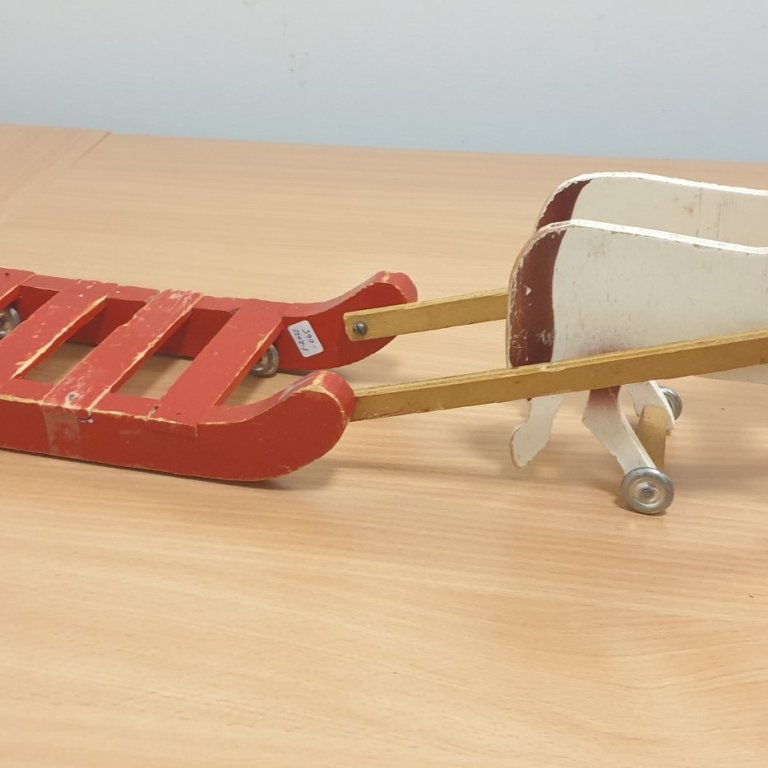 Leikföng liðins tíma  - falleg gjöf.