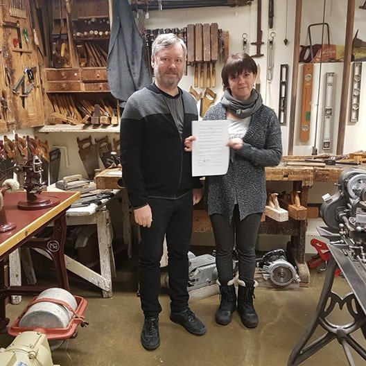 Heimir Kristinsson, varaformaður Byggiðnar og Jóna Sigurlaug Friðriksdóttir, safnstjóri Iðnaðarsafns…