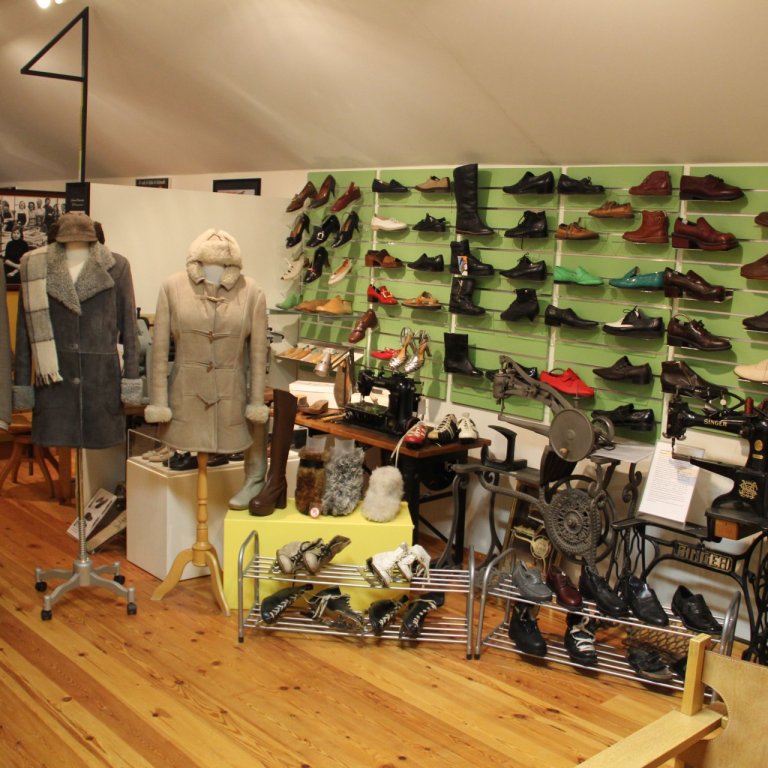 Inn í framtíðina.